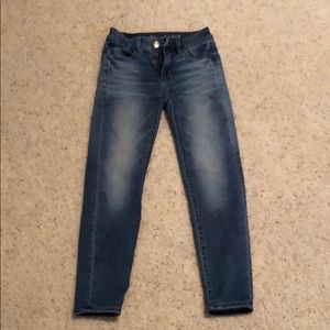 American Eagle high waisted crop jeans 00